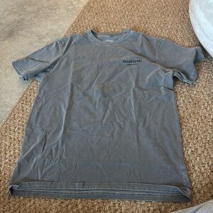 Talentless gray tshirt, size M.